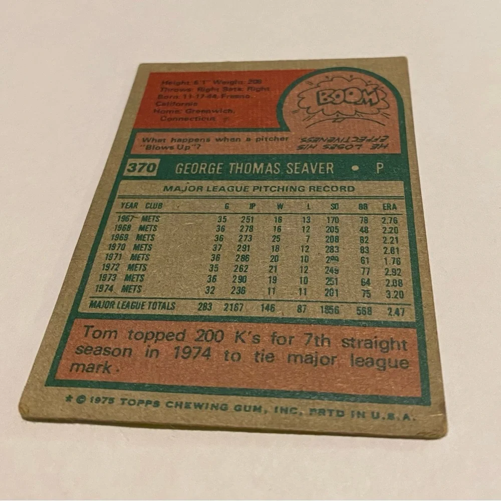 Tom Seaver 1975 Topps Baseball card vintage collectible #370